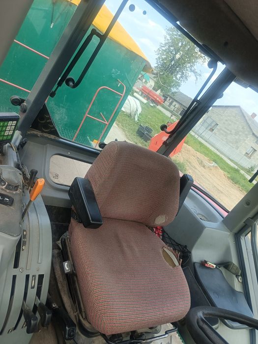Massey ferguson 4270 , 110 km  6 cylindrów,  4x4 rewers, tuz