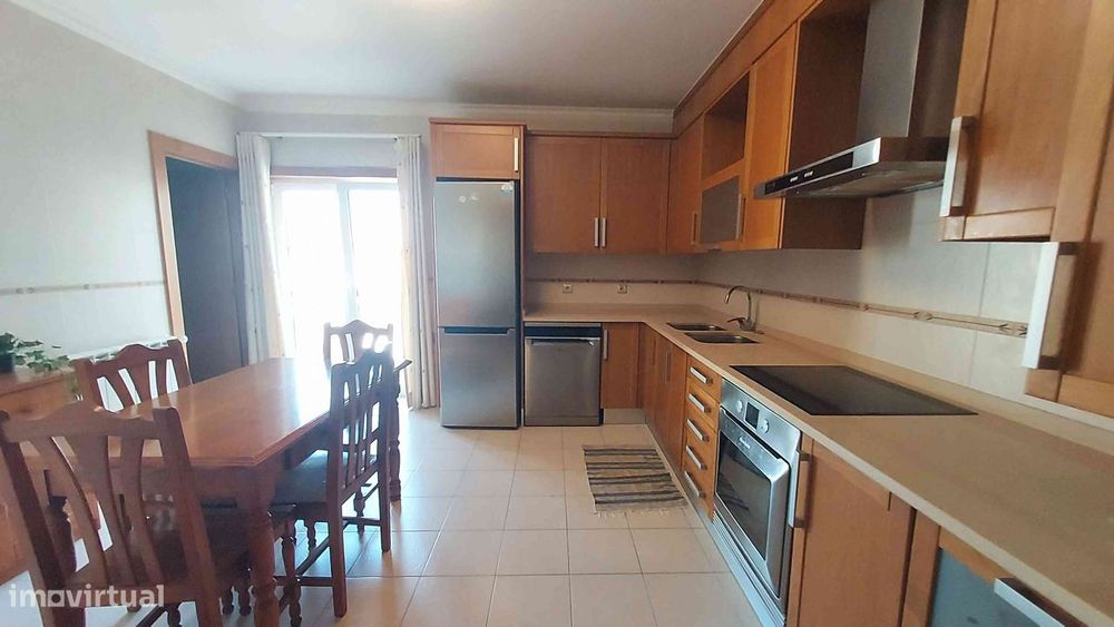 Apartamento T3 - centro de Fátima