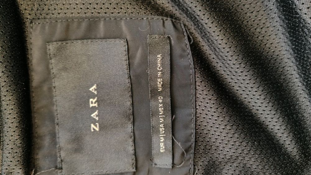 Kurtka Zara wiosenna z kapturem rozm. M