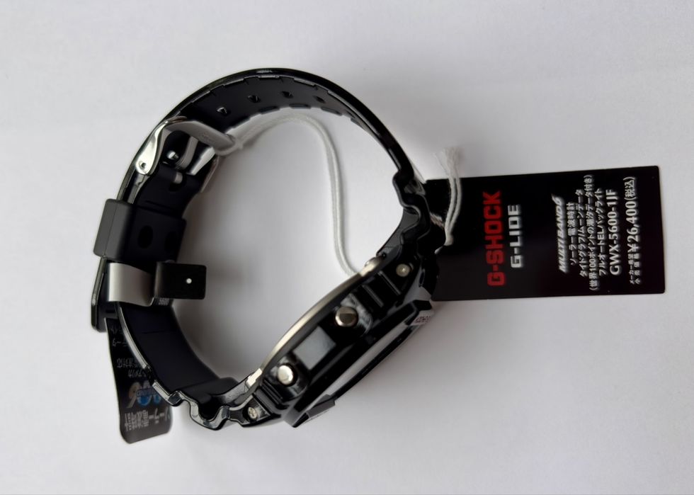 Casio GWX-5600-1JF