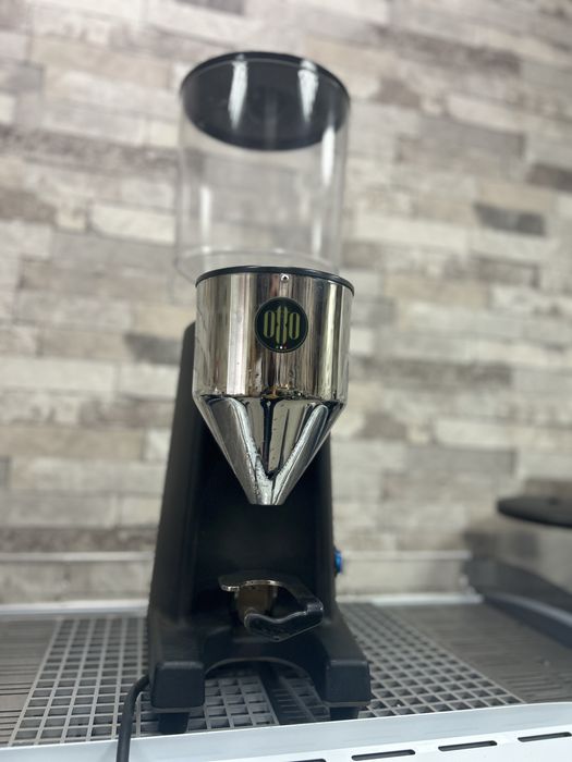 Кавомолка Eureka Otto 65 Grinder