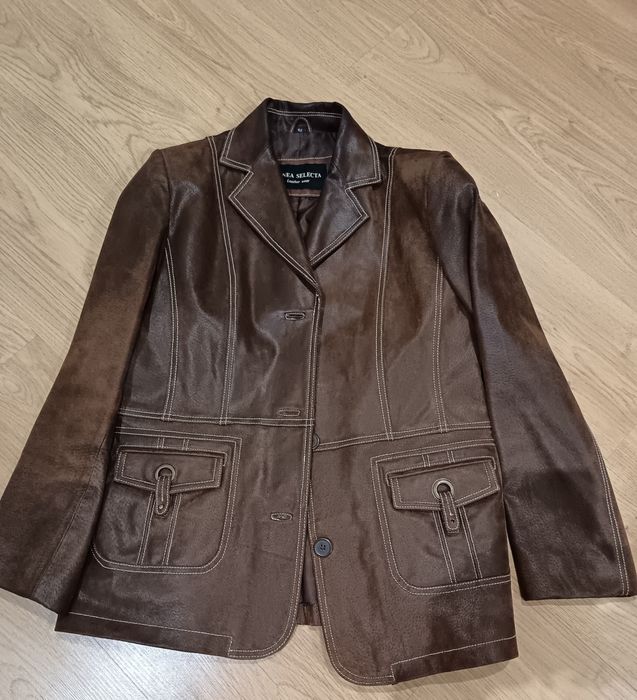 Casaco de senhora em couro