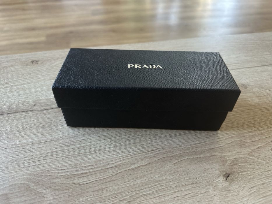 Okulary przeciwsłoneczne Prada