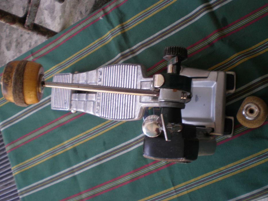 Педаль бас барабана PREMIER 252 Made in England