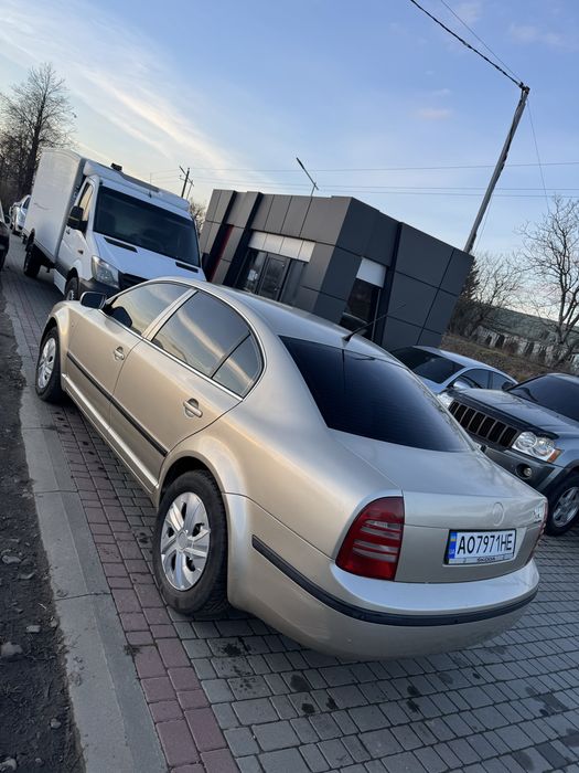 Skoda Superb 2005 Рік 1.9 Дизель 4500$ Торг/Обмін