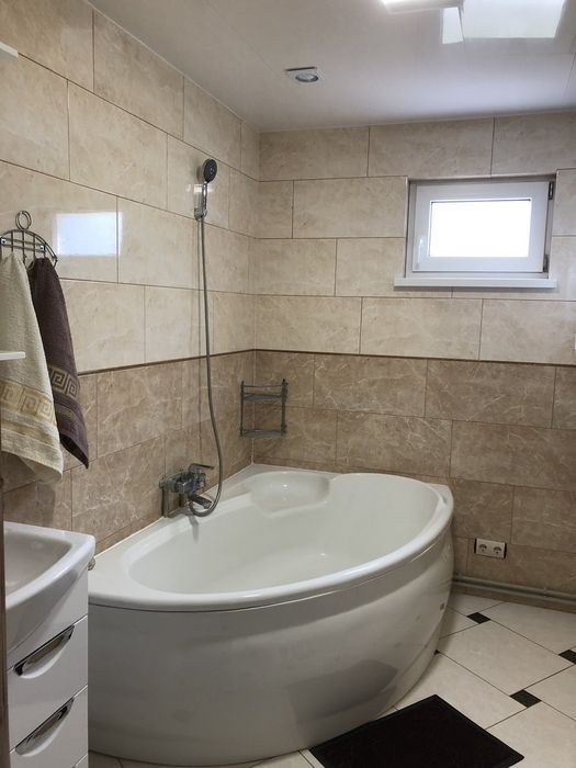 Котедж для відпочинку  у с. Плав'я  біля ГК Плай,