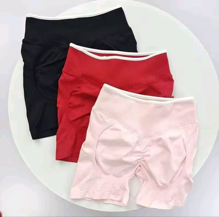 Шорти спорт пуш ап 36  розмір