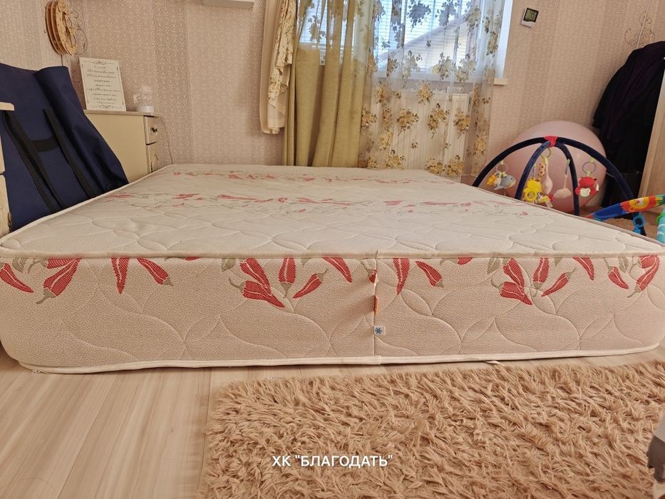 Матрац фірмовий 26см Spice Zira 1600х2000. Майже новий