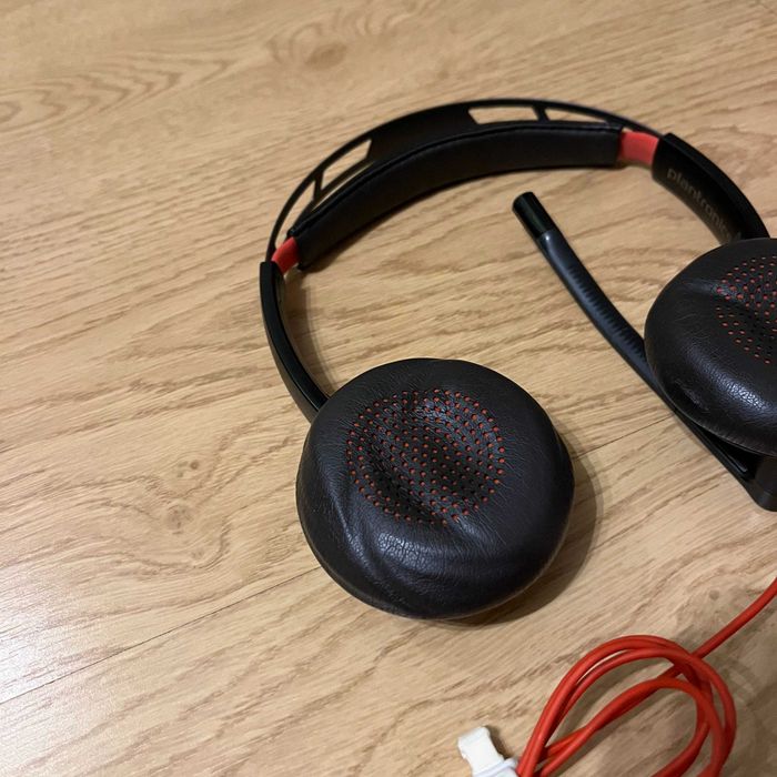 Auscultadores Poly Plantronics Blackwire C5520 USB