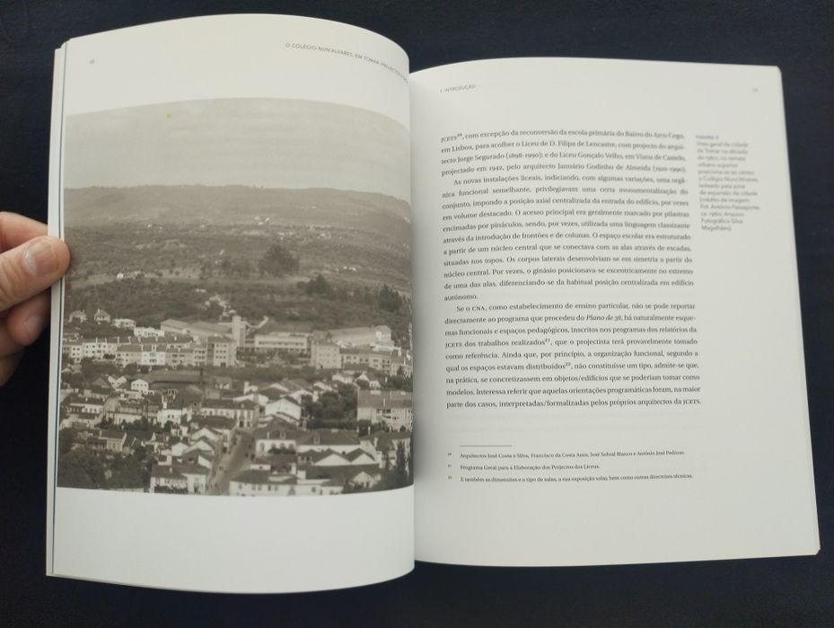 **Título:** Livro "O Colégio Nun'Álvares em Tomar" -  CNA