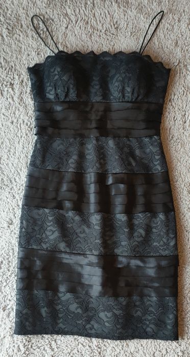 Koronkowa sukienka na ramiączkach rozmiar 8 S.L. Fashion