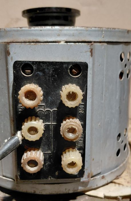 Продам автотрансформатор ЛАТР-1М