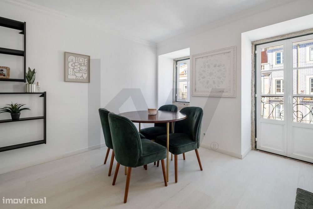 Furnished T1+1 Apartment Facing Pastéis de Belém