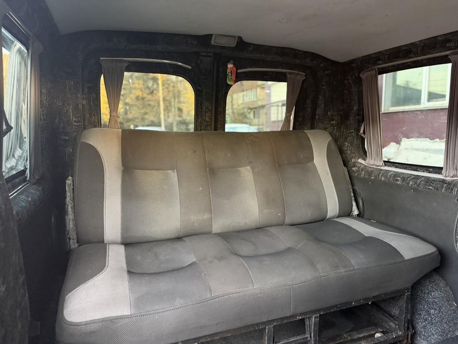 Продам Opel Vivaro 2.5
