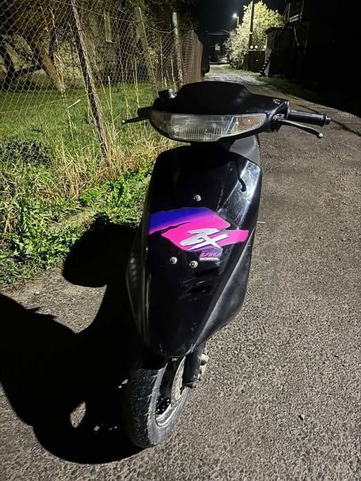 Скутер Хонда  діо 28зх