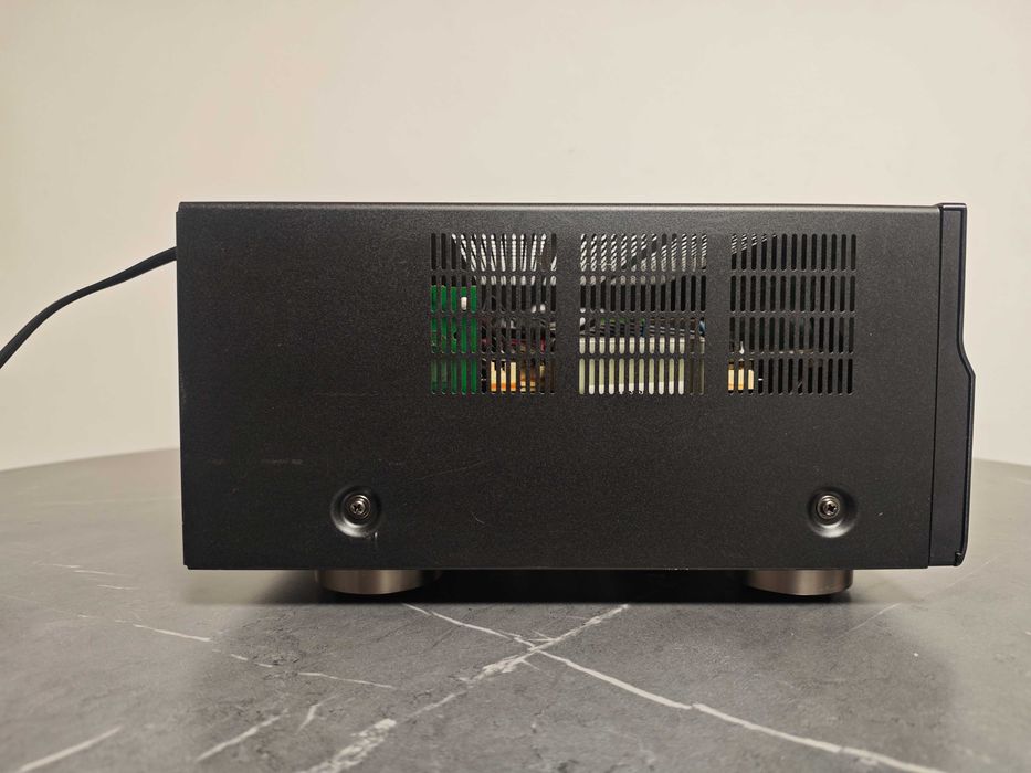 AV-Ресивер Yamaha RX-V765