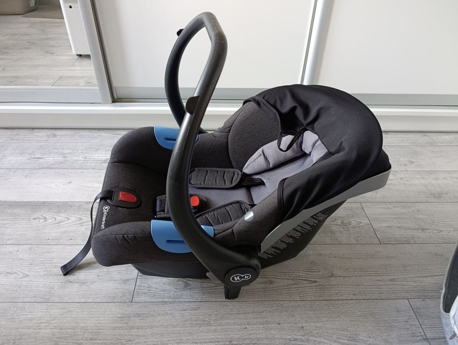 Fotelik dla noworodka od urodzenia