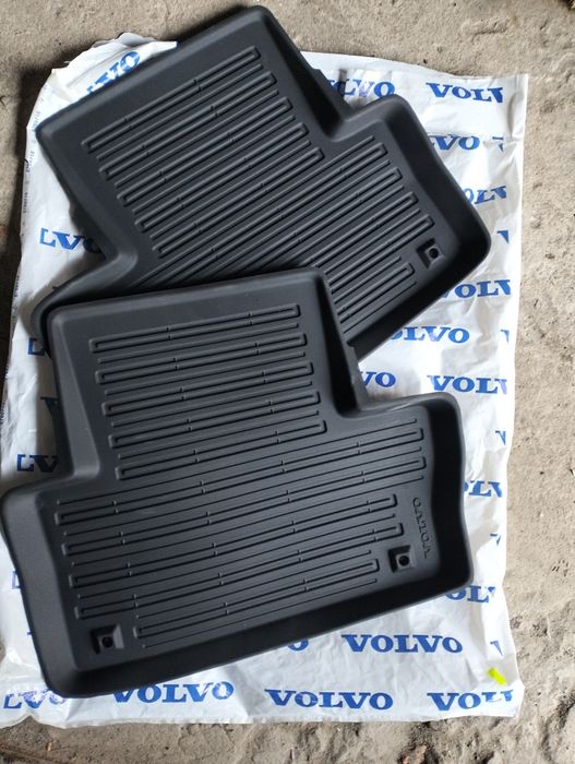 Килимки volvo xc 60