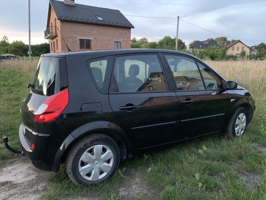 Продаю Renault scenic