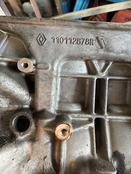 Dół silnika dacia duster 1.2 tce h5f