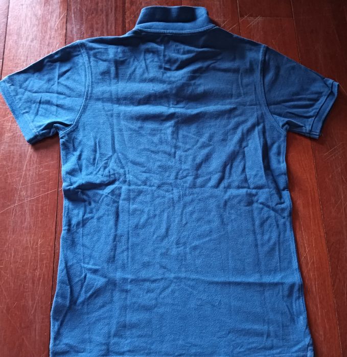Polo azul marinho