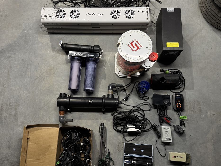 Zasilacz UPS KR 1000 PLUS