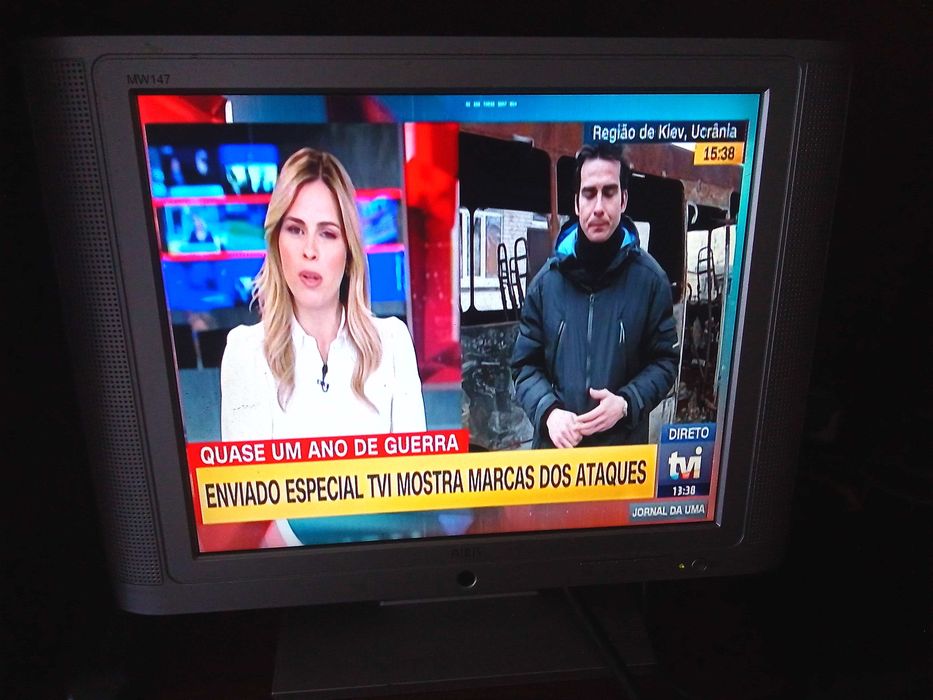 TV LCD - AÍRIS- a funcionar como nova