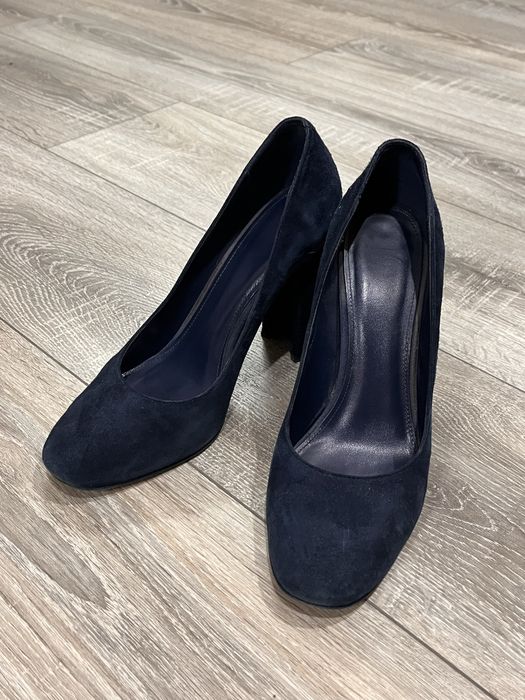 Сині туфлі з натуральної замші Miraton