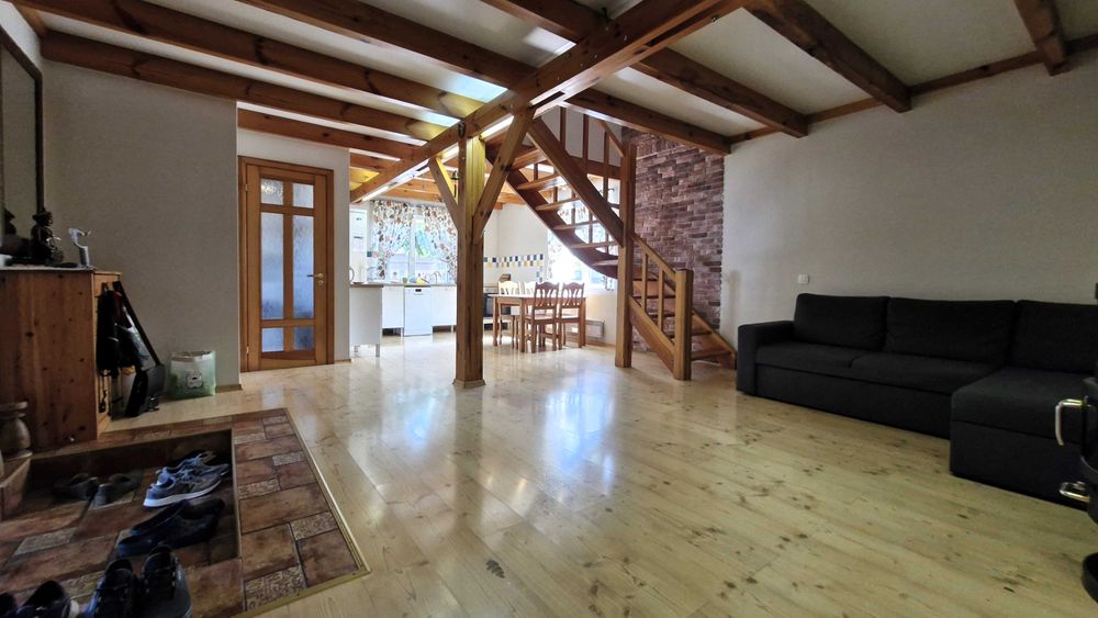 Будинок/Дача 340 м², 10 соток, Михайлівка-Рубежівка – відеоогляд!