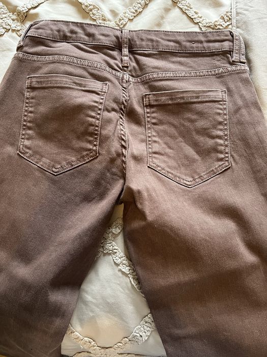 Calças castanhas de ganga Bershka 36 novas