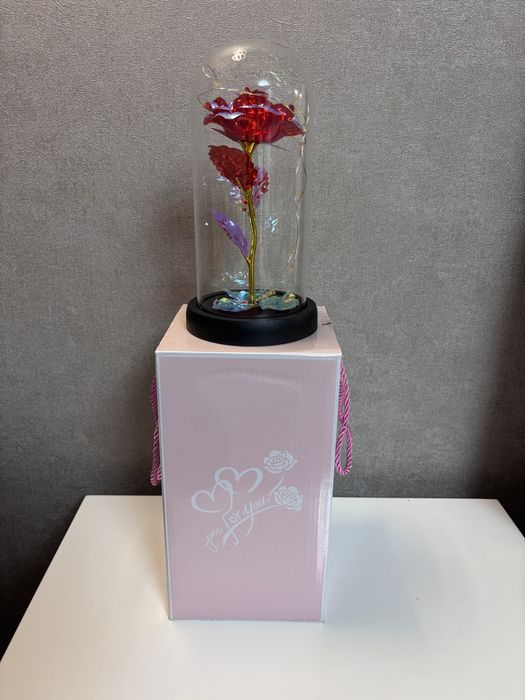 Троянда в колбі подарунок до Дня Закоханих червона з лед підсвіткою