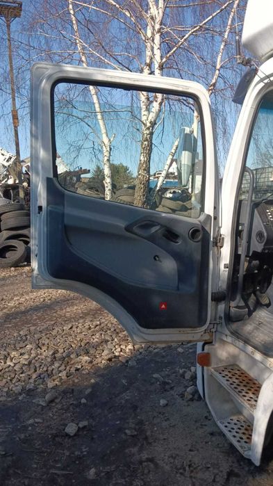 Drzwi Mercedes Atego Prawe Lewe 1223