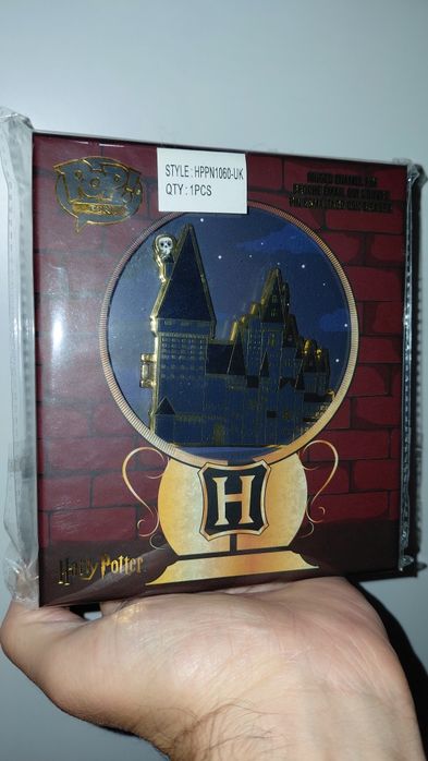 Pop Pin Harry Potter Hogwarts Limited Edition (800 pcs Worldwide)