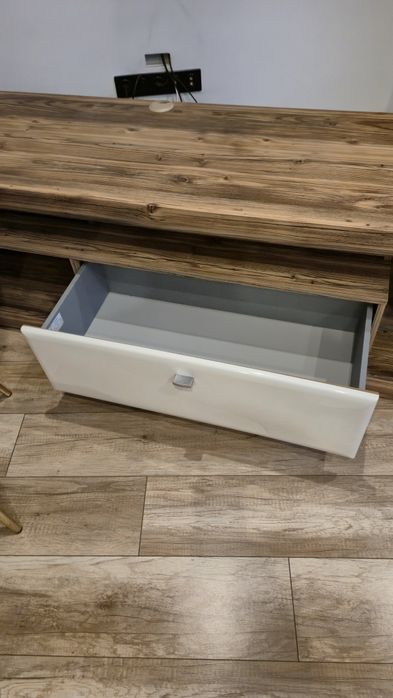 Stolik  szafka komoda rtv