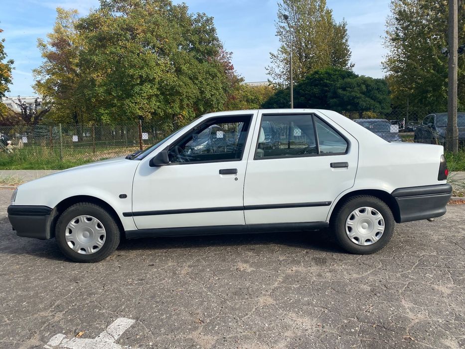 Renault 19