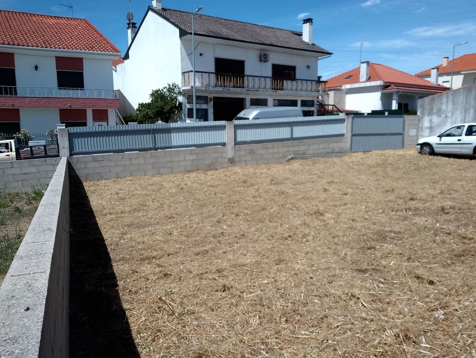 Lote urbano. Valongo, Castelo Branco