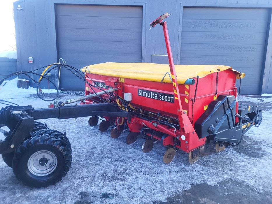 Siewnik bezorkowy talerzowy Junkkari Simulta 3000.Super stan
