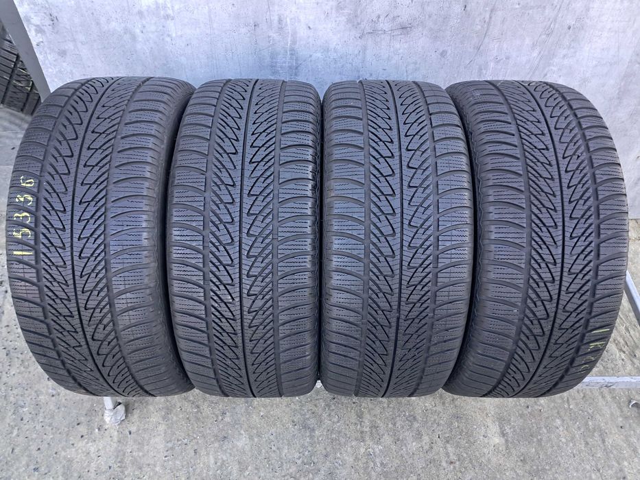 Резина зимова 80% протектор Good Year 285/45 R20 Ultra Grip 8 Performance AO
