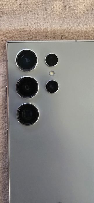 Samsung Galaxy S24 Ultra 512GB - Świetny stan