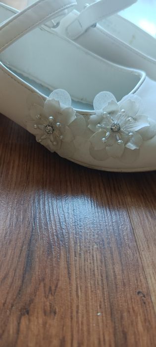 Buty komunijne na obcasie Graceland