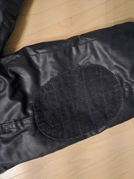 Куртка для хлопчика, б/в, розмір 6-7 років (116-122).