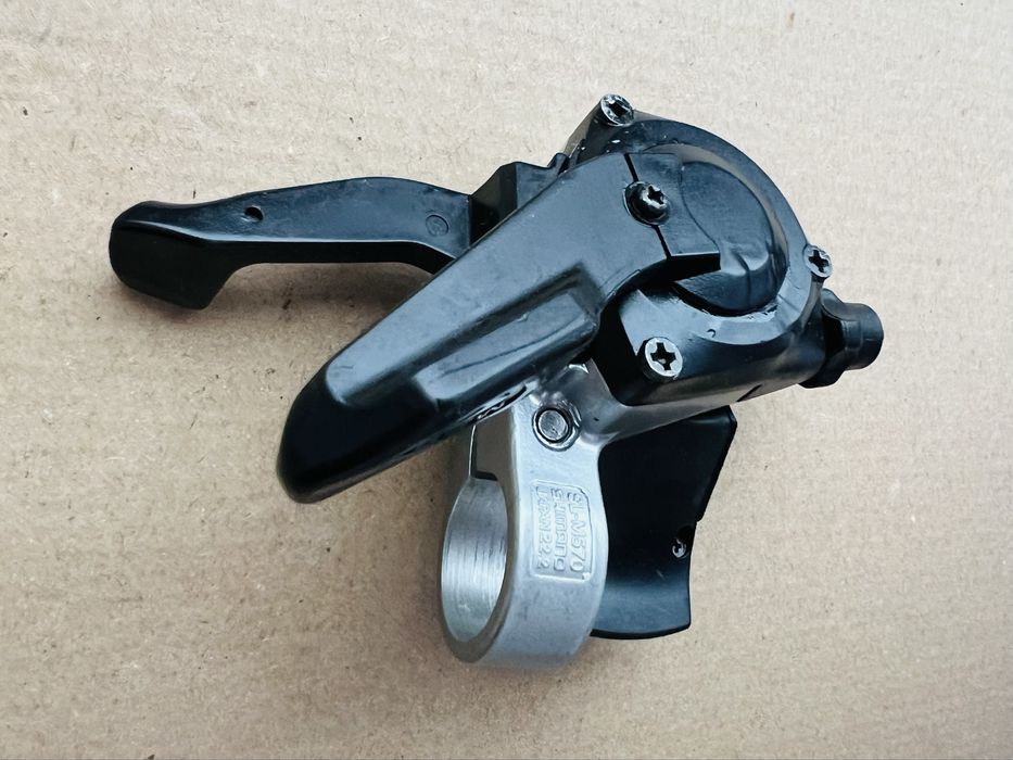 Manetka SHIMANO DEORE LX SL-M570 9s Trigger Prawa JAPAN wskaźnik