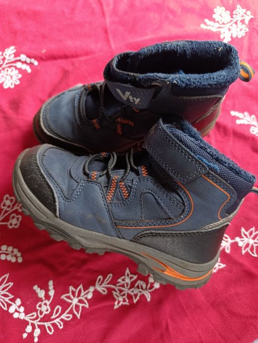 Теплі черевики 29 р (19 см устілки)