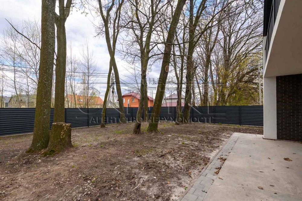 Продаж будинку Крюківщина Закрита вулиця Охорона 6 соток