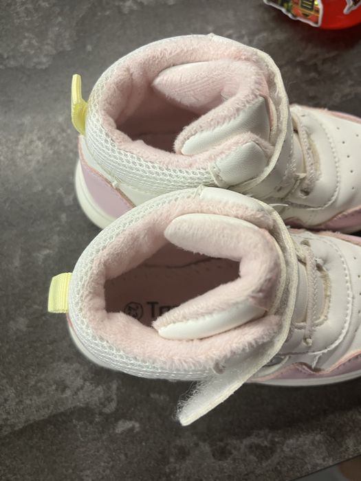 Хайтопи для дівчинки