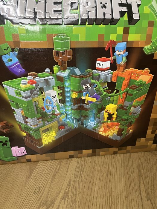Констркутор minecraft з LED підсвіткою 850 деталей | лего майнкрафт