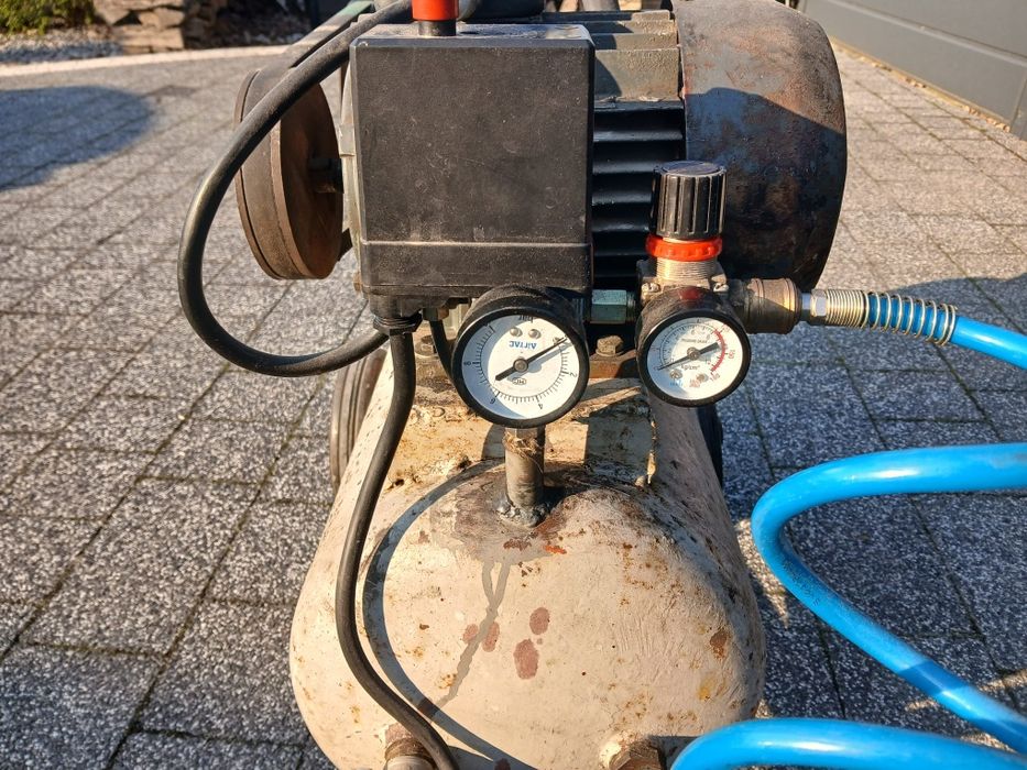 Sprzedam kompresor 50L