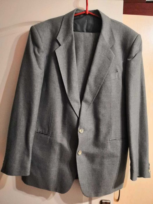 Чоловічий костюм темно сірого кольору від MILAN collection