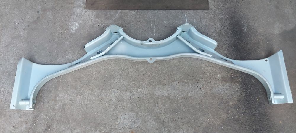 Części blacharskie Trabant 601/1.1 Atrapa Jaskołka Progi Gażnik Emblem