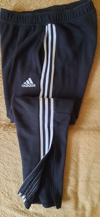 Спортивні штани Adidas